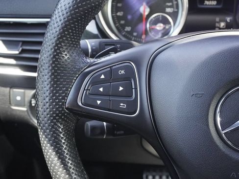 Used 2019 Mercedes-Benz GLE 400 4MATIC image 12