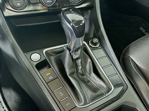 Used 2023 Volkswagen Jetta SE image 23