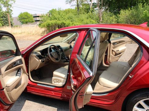 Used 2014 Cadillac CTS Luxury image 29