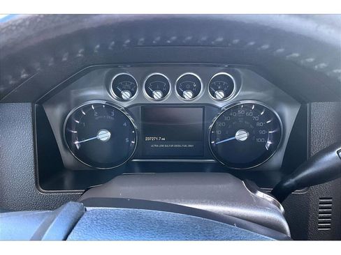 Used 2013 Ford F350 Lariat w/ FX4 4X4 Off-Road Pkg image 14