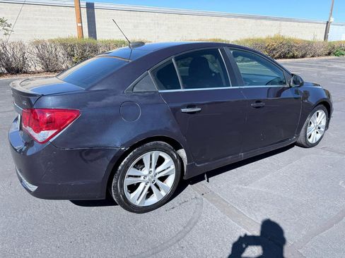 Used 2016 Chevrolet Cruze LTZ w/ Sun, Sound and Sport Package FWD image 5