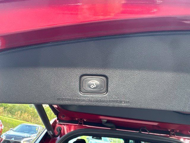 Used 2017 Ford Explorer Limited w/ Equipment Group 303A AWD/4WD image 13