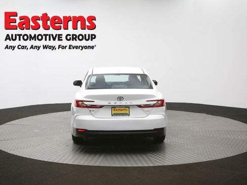 Used 2025 Toyota Camry LE FWD image 39