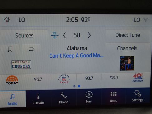 Used 2020 Ford F150 Lariat w/ Equipment Group 502A Luxury AWD/4WD image 30