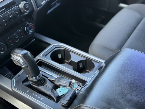 Used 2020 Ford F150 XLT w/ Equipment Group 302A Luxury RWD image 22