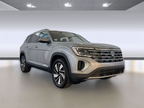 New 2026 Volkswagen Atlas SEL image 7