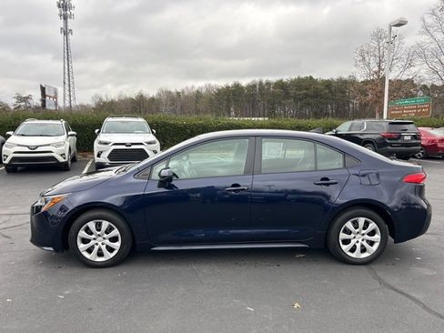 Used 2024 Toyota Corolla LE image 8