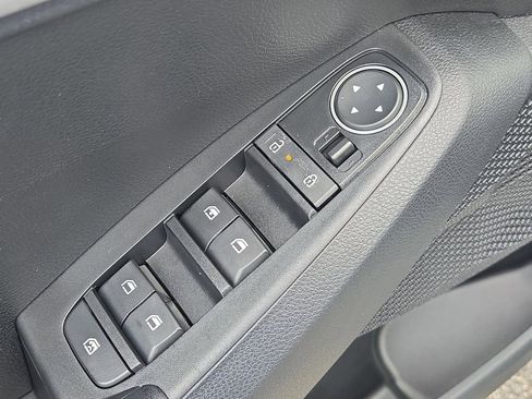 New 2026 Kia Seltos LX image 16