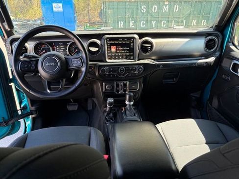 Used 2020 Jeep Wrangler Unlimited Sport S w/ Sun And Sound Package image 3