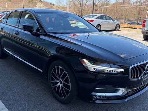 Used 2017 Volvo S90 T6 Inscription w/ Vision Package AWD/4WD image 4