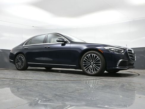 Used 2025 Mercedes-Benz S 580 4MATIC Sedan image 39