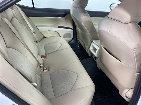 Used 2023 Toyota Camry LE image 12