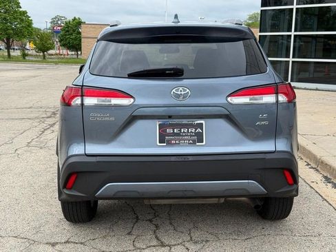 Used 2023 Toyota Corolla Cross LE AWD/4WD image 4