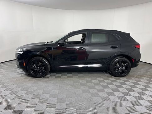 Used 2022 Buick Envision Essence w/ Sport Touring Package image 2