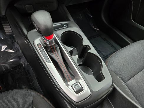 Used 2024 Chevrolet Trax RS w/ Driver Confidence Package image 23