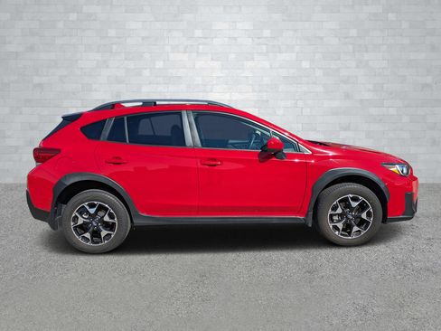 Used 2020 Subaru Crosstrek 2.0i Premium w/ Moonroof Package 2 image 4