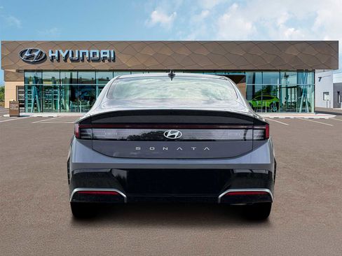 New 2026 Hyundai Sonata SEL FWD image 6
