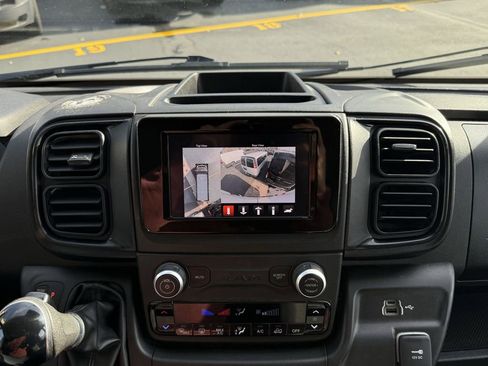 Used 2023 RAM ProMaster 3500 w/ Driver Convenience Group image 18