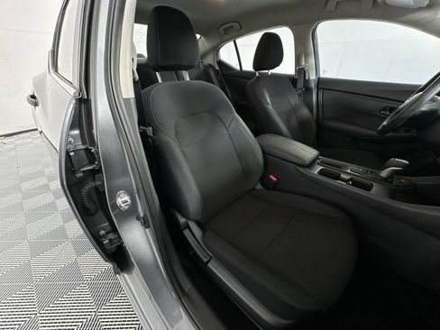 Used 2025 Nissan Sentra S FWD image 27