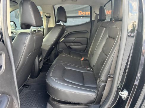 Used 2019 GMC Canyon SLT w/ Driver Alert Package AWD/4WD image 18