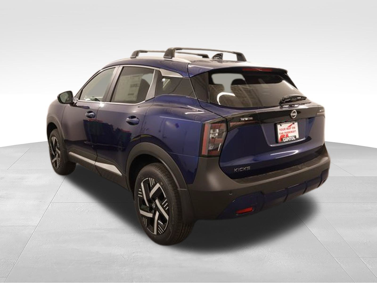 New 2026 Nissan Kicks SV w/ Cold Weather Package FWD image 4