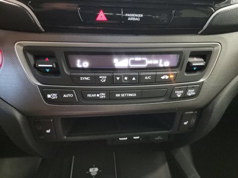 Used 2025 Honda Ridgeline RTL image 21