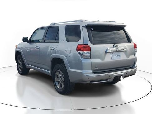 Used 2010 Toyota 4Runner SR5 AWD/4WD image 3