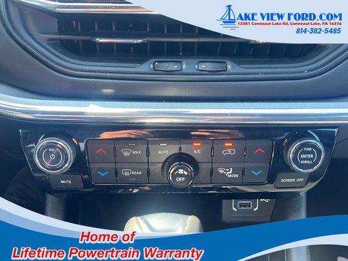 Used 2022 Jeep Compass High Altitude AWD/4WD image 32