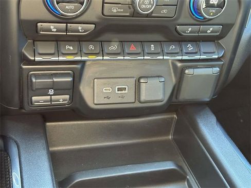 Used 2020 Chevrolet Silverado 1500 LT Trail Boss image 12