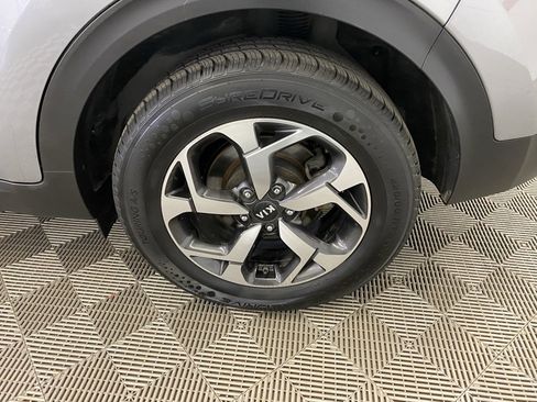 Used 2021 Kia Sportage LX image 10