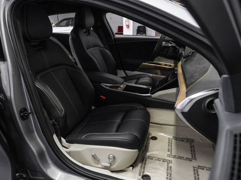 Used 2022 Lucid Air Grand Touring AWD/4WD image 35