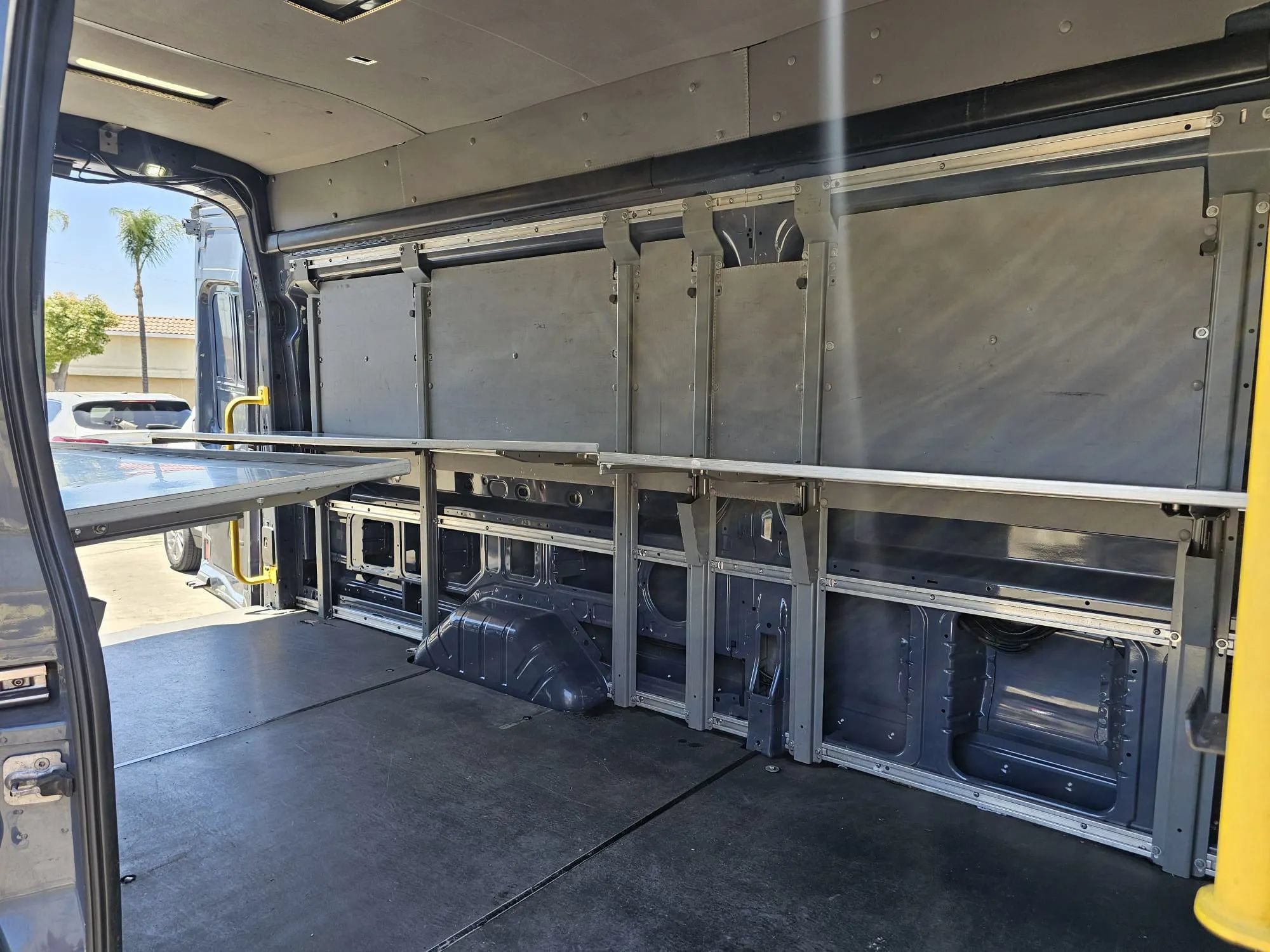 Used 2019 Ford Transit 250 148 High Roof Extended RWD image 14