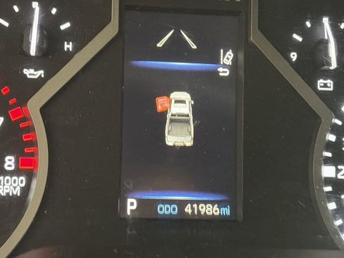 Used 2024 Toyota Tundra SR5 w/ SR5 Convenience Package AWD/4WD image 13