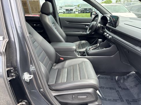 Certified 2025 Honda CR-V Sport-L image 34