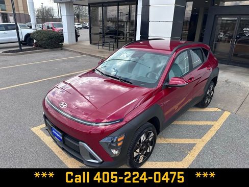 Used 2025 Hyundai Kona SEL image 14