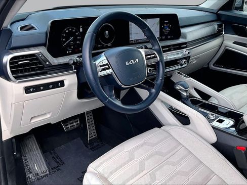 Used 2023 Kia Telluride SX Prestige AWD/4WD image 18