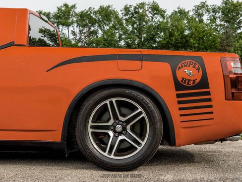 Used 2010 Dodge Charger Police RWD image 5