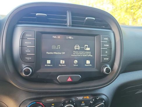 Used 2021 Kia Soul S image 28