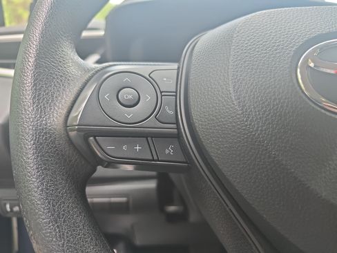 Used 2024 Toyota Corolla LE FWD image 16
