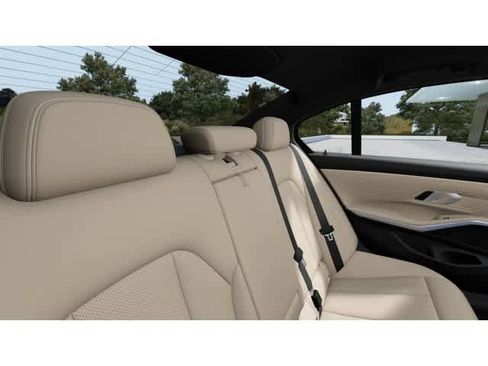New 2026 BMW 330i xDrive Sedan w/ Convenience Package AWD/4WD image 12