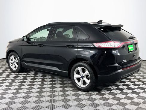 Used 2017 Ford Edge SE w/ Cargo Accessory Package FWD image 6