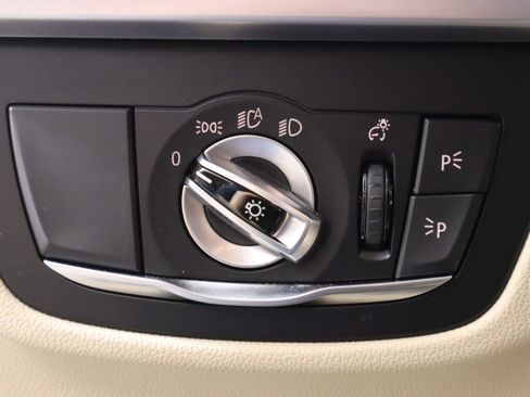 Used 2022 BMW X3 xDrive30i w/ Premium Package image 10