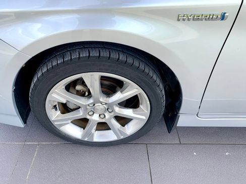 Used 2014 Toyota Prius Two FWD image 10