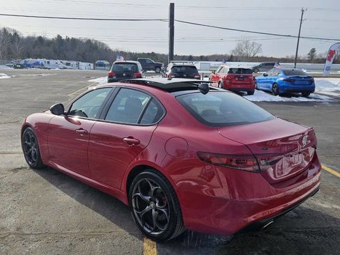 Used 2018 Alfa Romeo Giulia Ti w/ Nero Edizione image 6