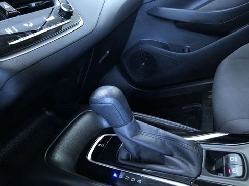 Certified 2021 Toyota Corolla LE image 29