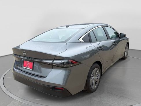 New 2026 Nissan Sentra S w/ S Cold Weather Package FWD image 4
