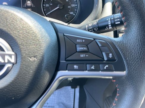 Used 2024 Nissan Kicks SR w/ SR Premium Package FWD image 15