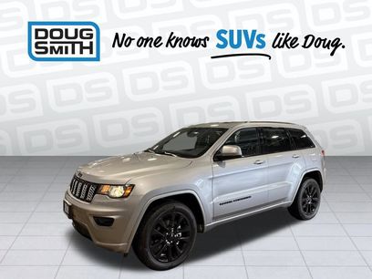 Used 2019 Jeep Grand Cherokee Altitude