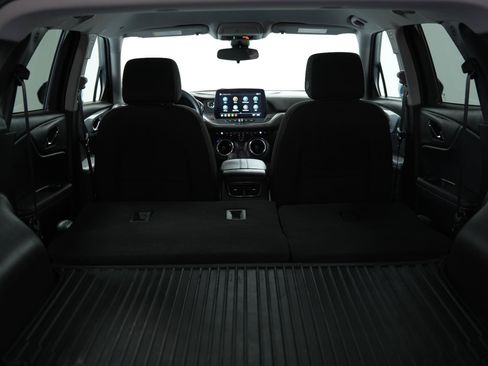 Certified 2025 Chevrolet Blazer LT w/ Driver Confidence Package FWD image 16