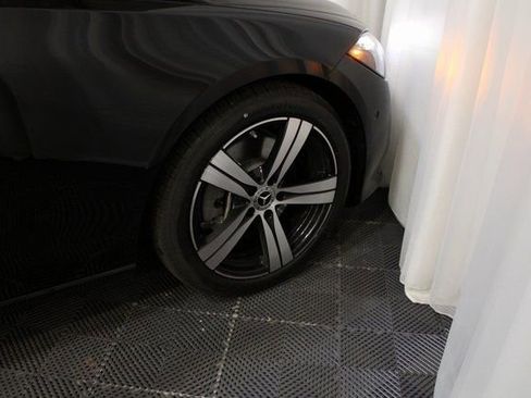New 2025 Mercedes-Benz C 300 4MATIC Sedan image 10